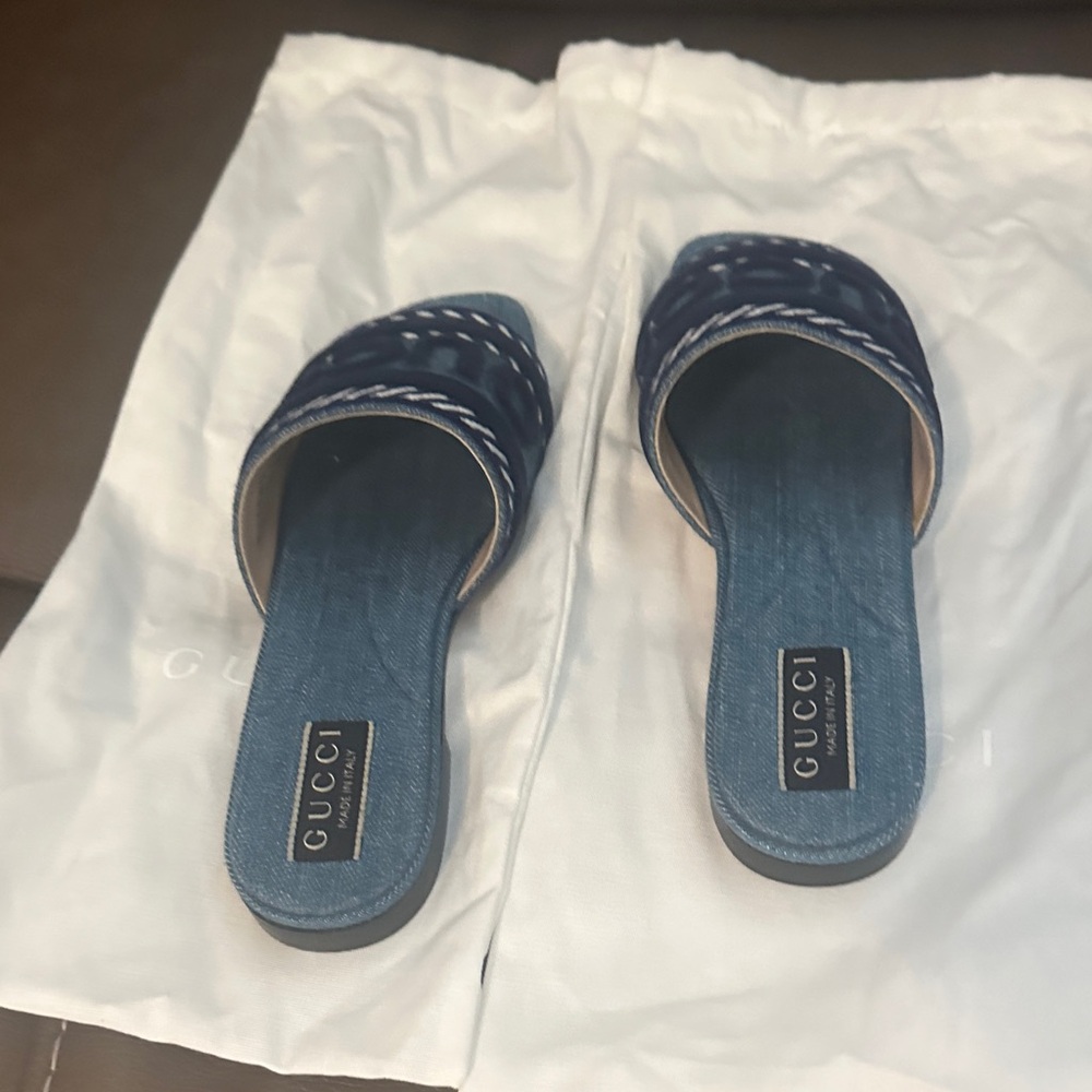 Gucci Blue Denim Slide Sandals with White Braided Trim - Picture 4 of 5
